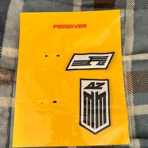 ***Sold*** Ateez Fever Pins B Type
